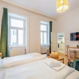 Josef's I Comfort I Center Апартаменты