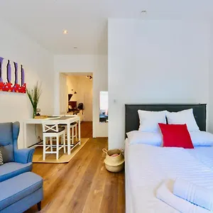 Charming Studio In Servitenviertel Ii Wien
