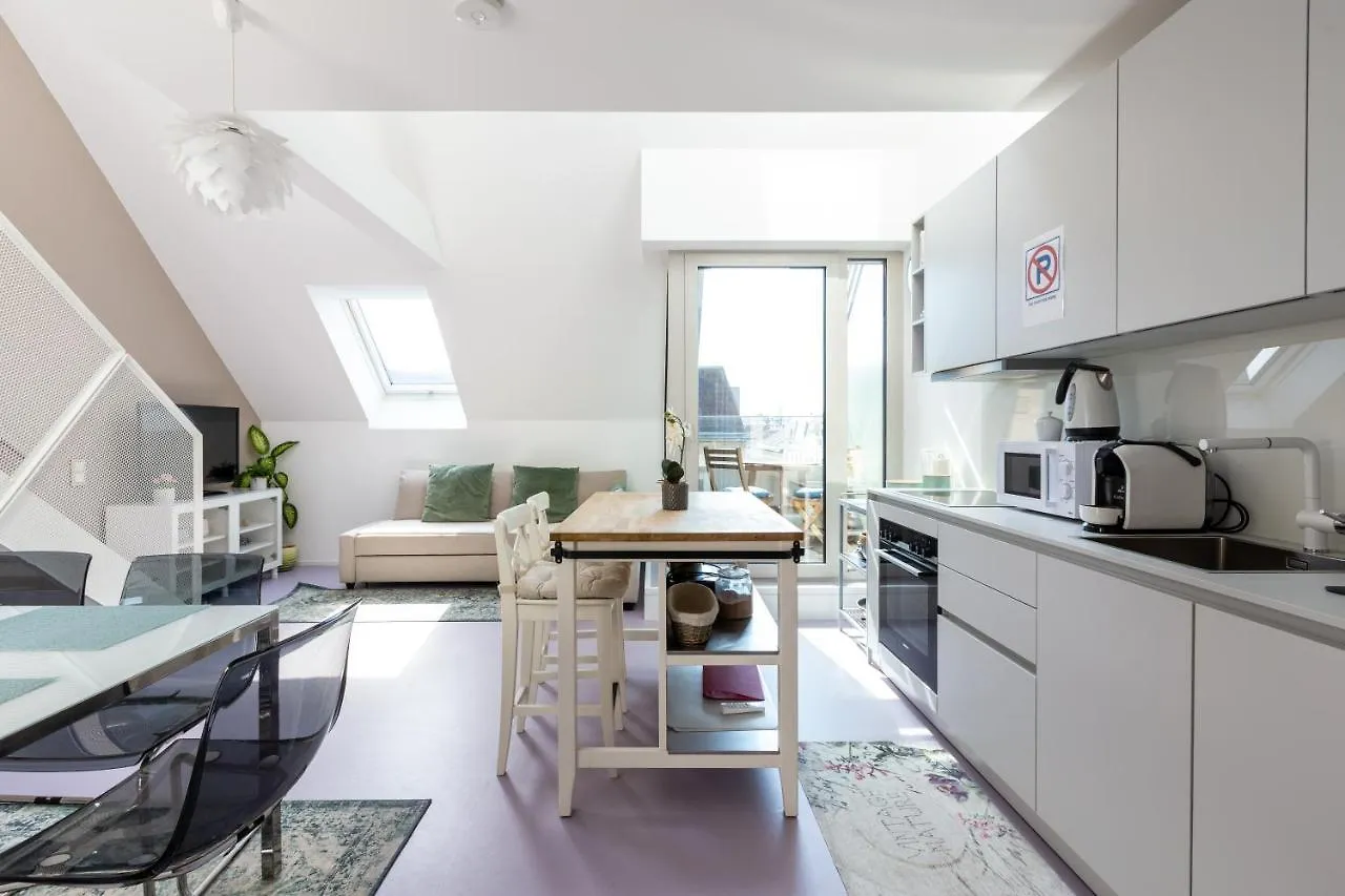 Julius 6 - Duplex Apartment 5 Mins To City Center Vienna