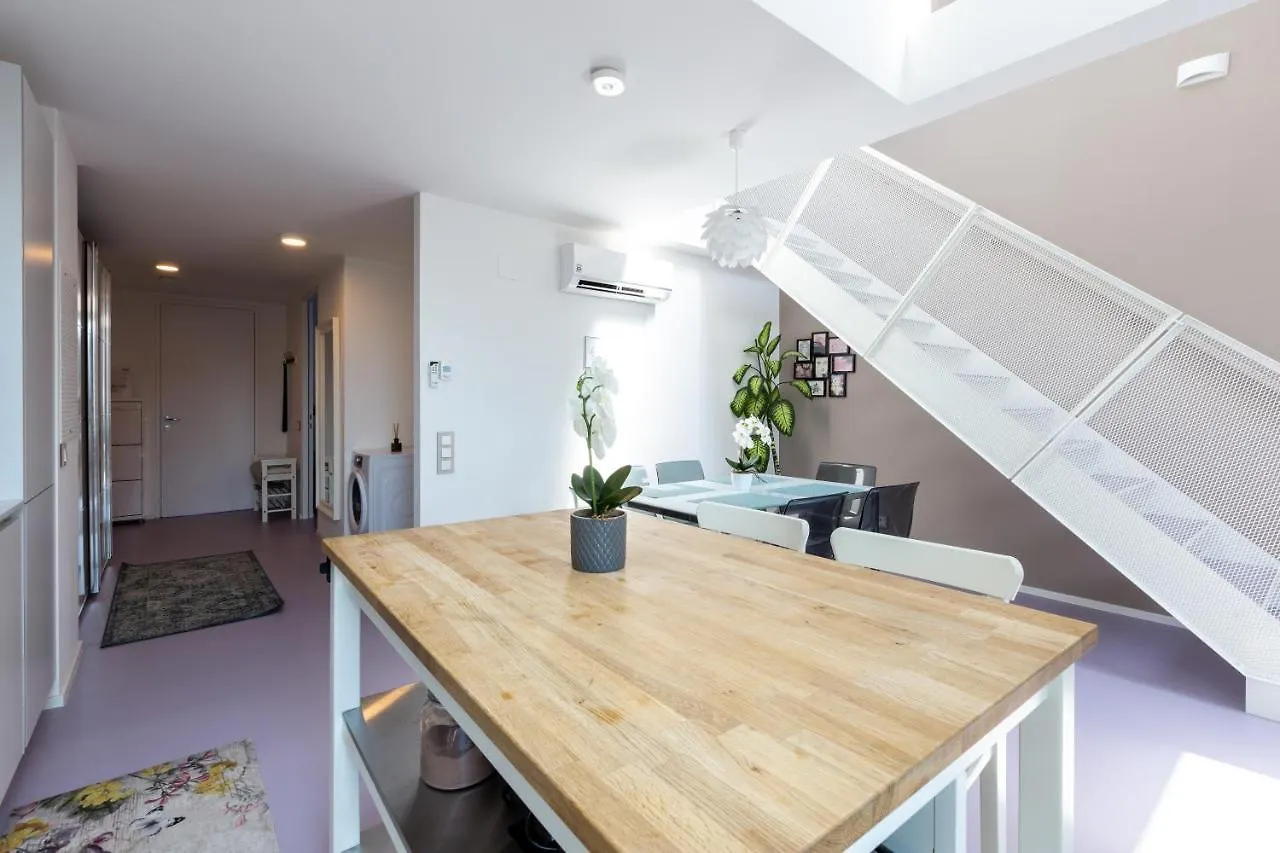 Julius 6 - Duplex Apartment 5 Mins To City Center Vienna