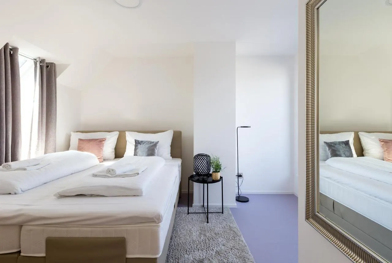 Julius 6 - Duplex Apartment 5 Mins To City Center Vienna 0*,